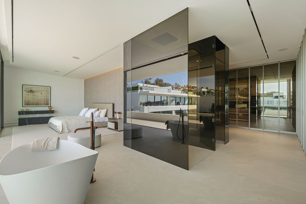 3 Bedroom Villa in Marbella - Фото 25