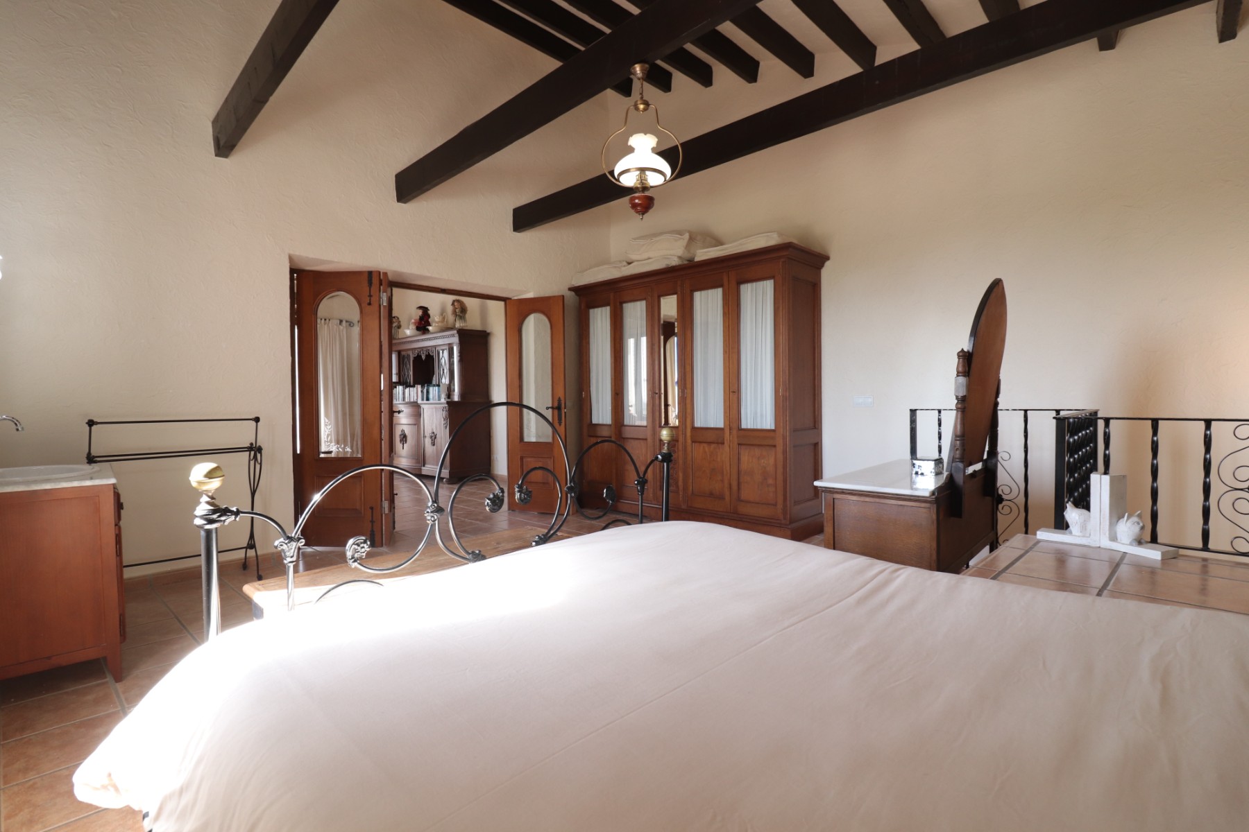 Chalet de 4 dormitorios en Alicante – Foto 18