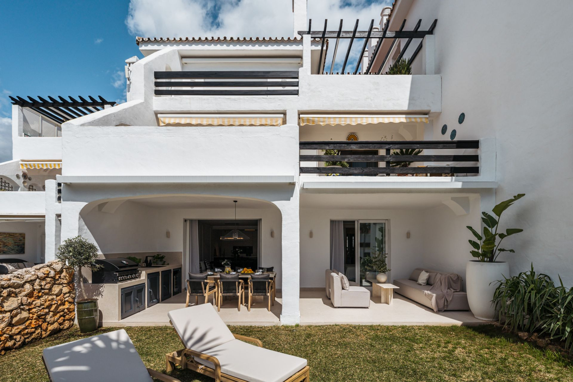 3 Bedroom Apartment in Marbella - Photo 5