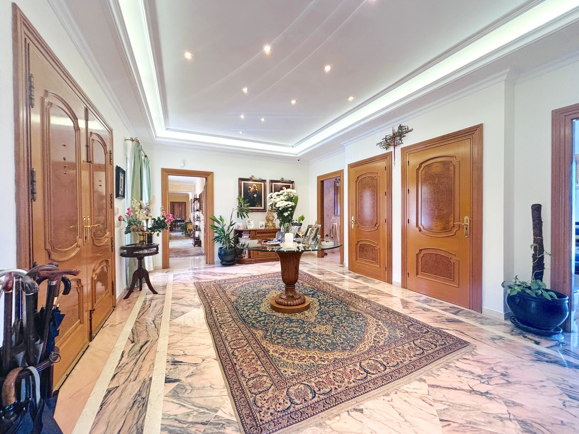 10 Bedroom Villa in Mijas - Photo 13
