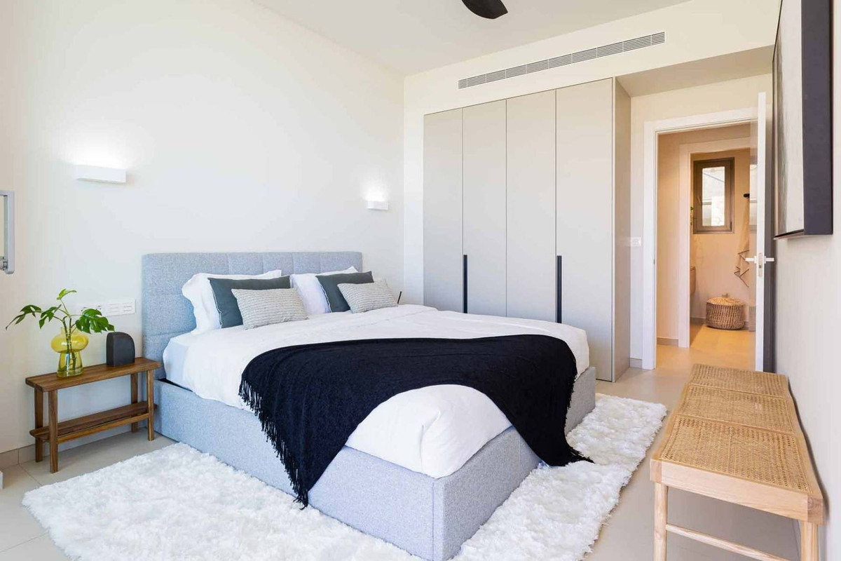3 Bedroom Apartment in Mijas - Photo 10