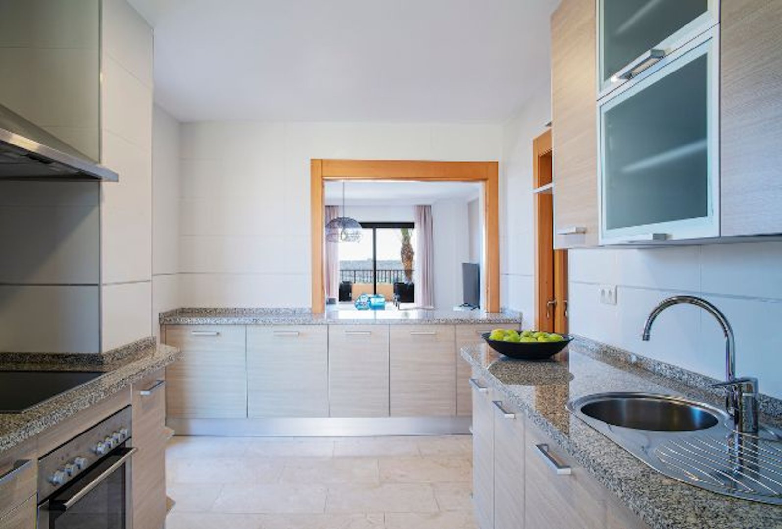 2 Bedroom Apartment in Benahavís - Foto 9