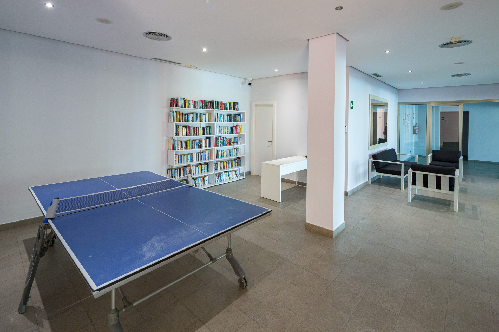 2 Bedroom Apartment in Marbella - Foto 43