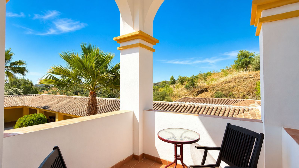 Espaço comercial com piscina em Málaga, Espanha – Foto 26