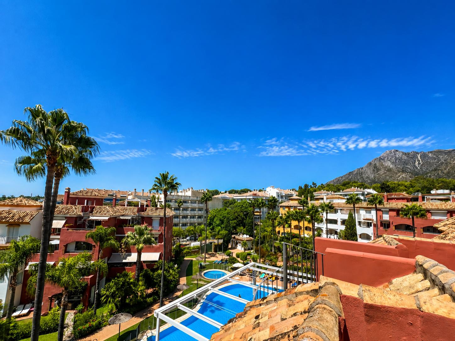 Apartamento com 3 quartos com piscina em Málaga, Espanha – Foto 2