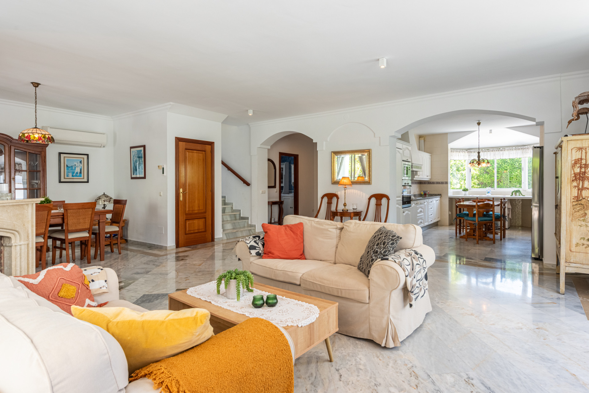 3 Bedroom Villa in Estepona - Photo 3