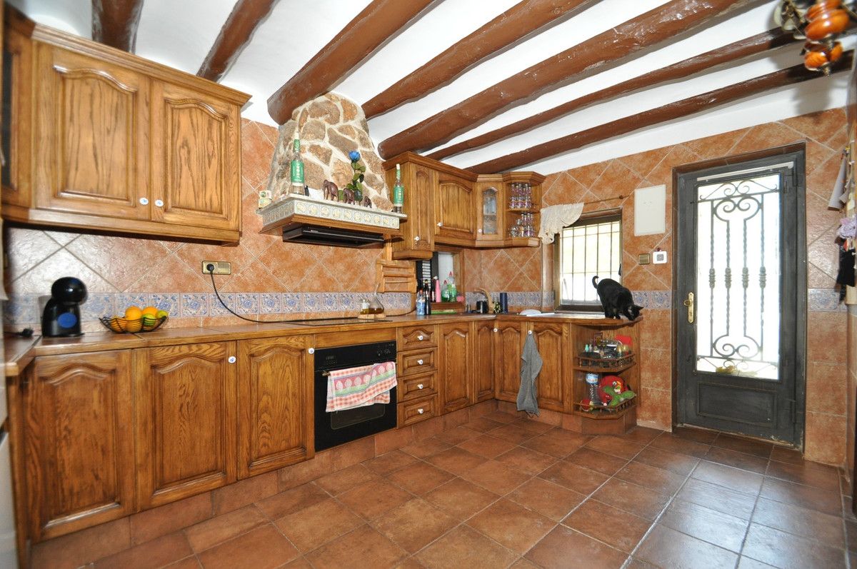 Chalet de 5 dormitorios en Murcia – Foto 17