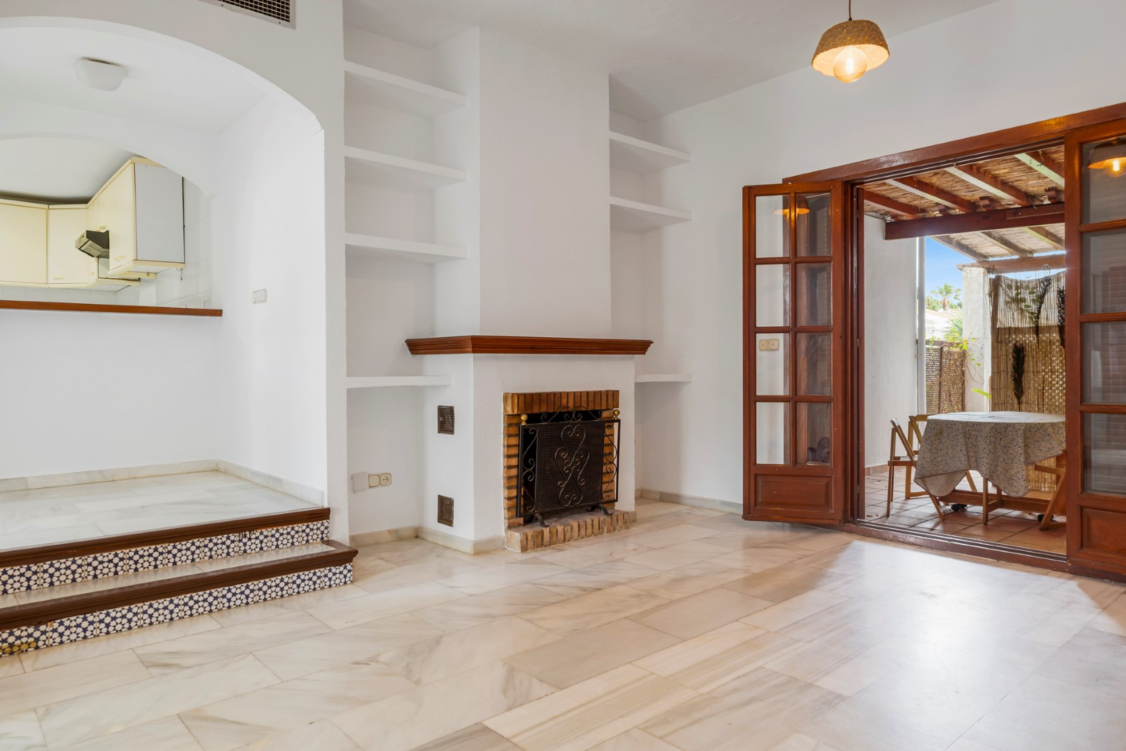 2 Bedroom Townhouse in Estepona - Photo 3