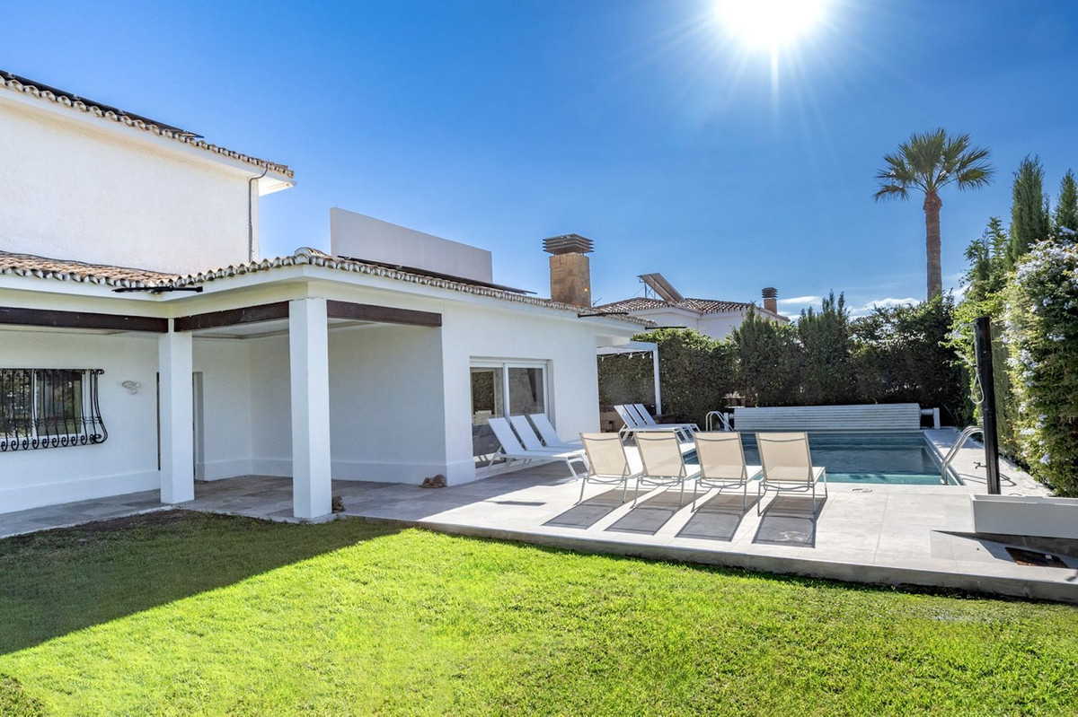 6 Bedroom Villa in Benalmádena - Foto 2