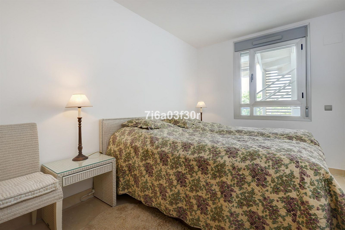 3 Bedroom Penthouse in San Pedro de Alcántara - Photo 11