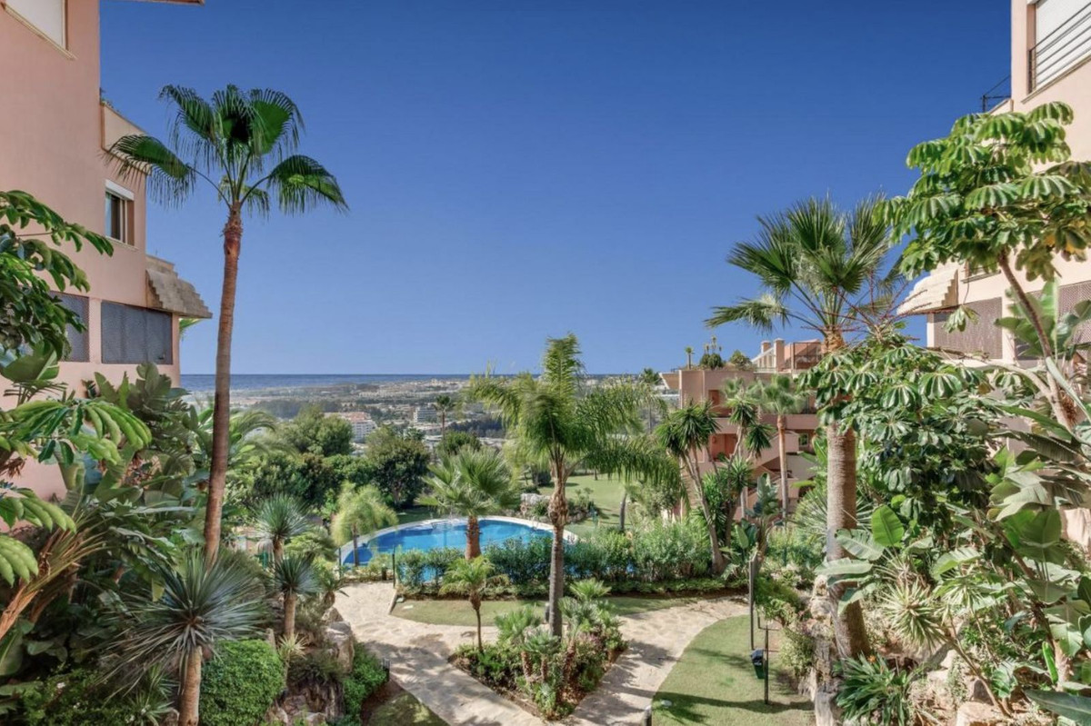 3 Bedroom Apartment in Marbella