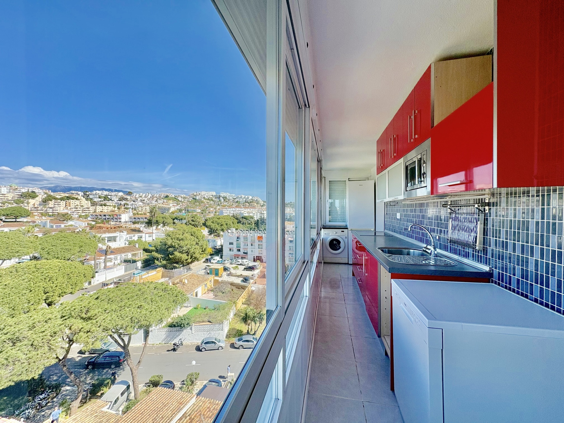 2 Bedroom Apartment in Mijas - Photo 3