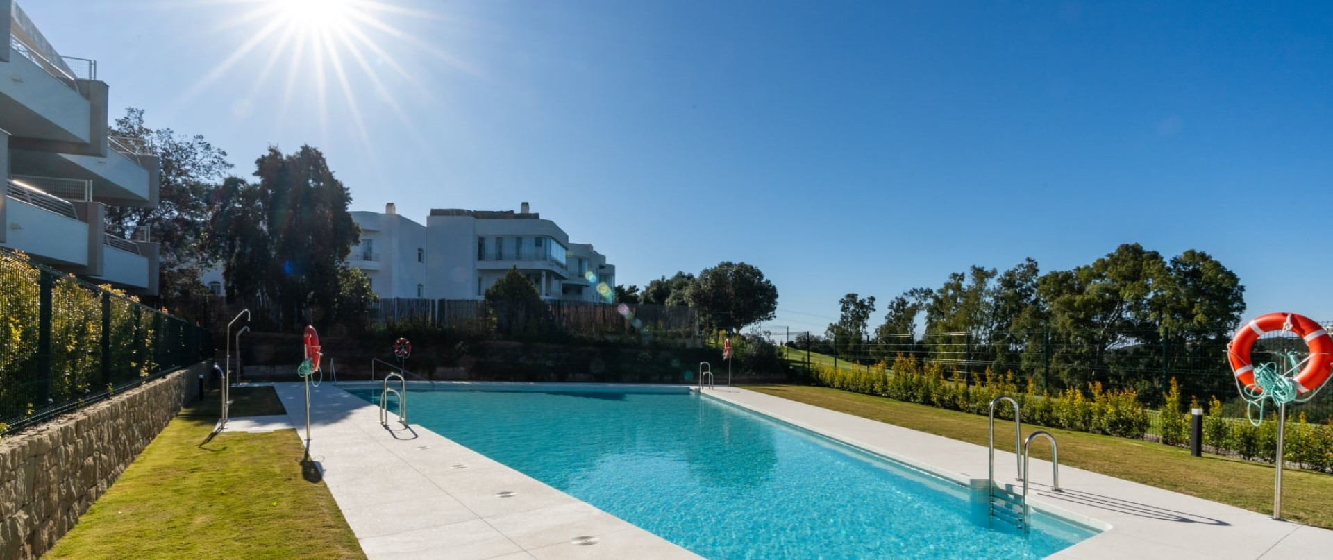 2 Bedroom Apartment in Estepona - Foto 6