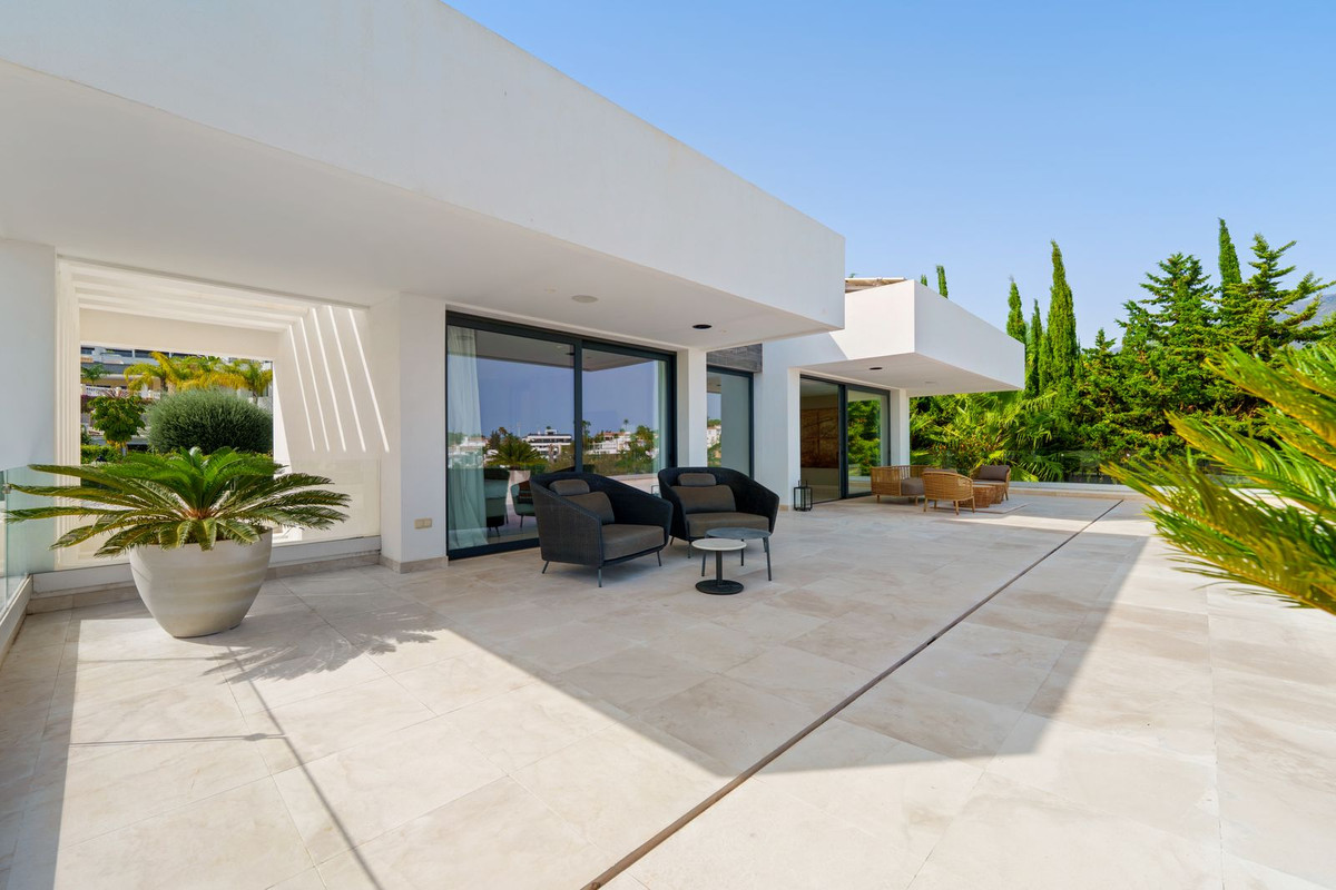 5 Bedroom Villa in Marbella - Foto 29
