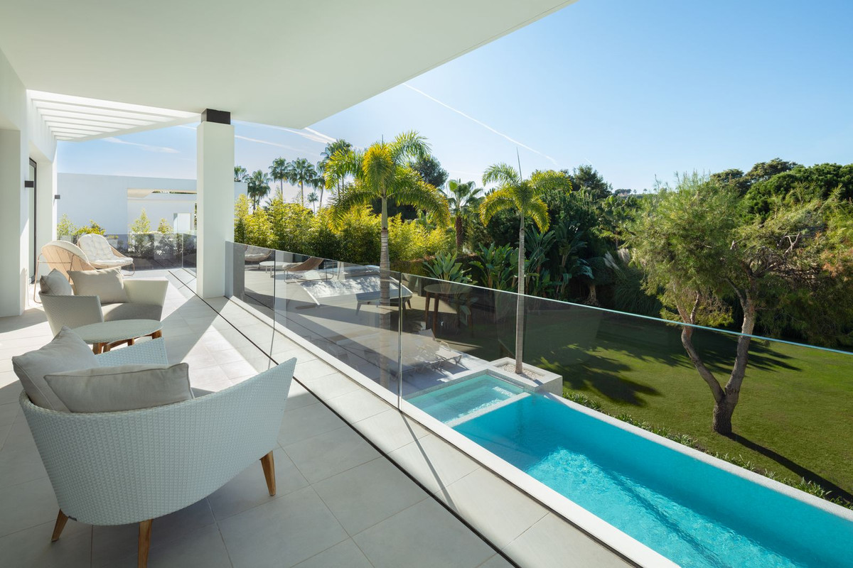 5 Bedroom Villa in Marbella - Foto 3
