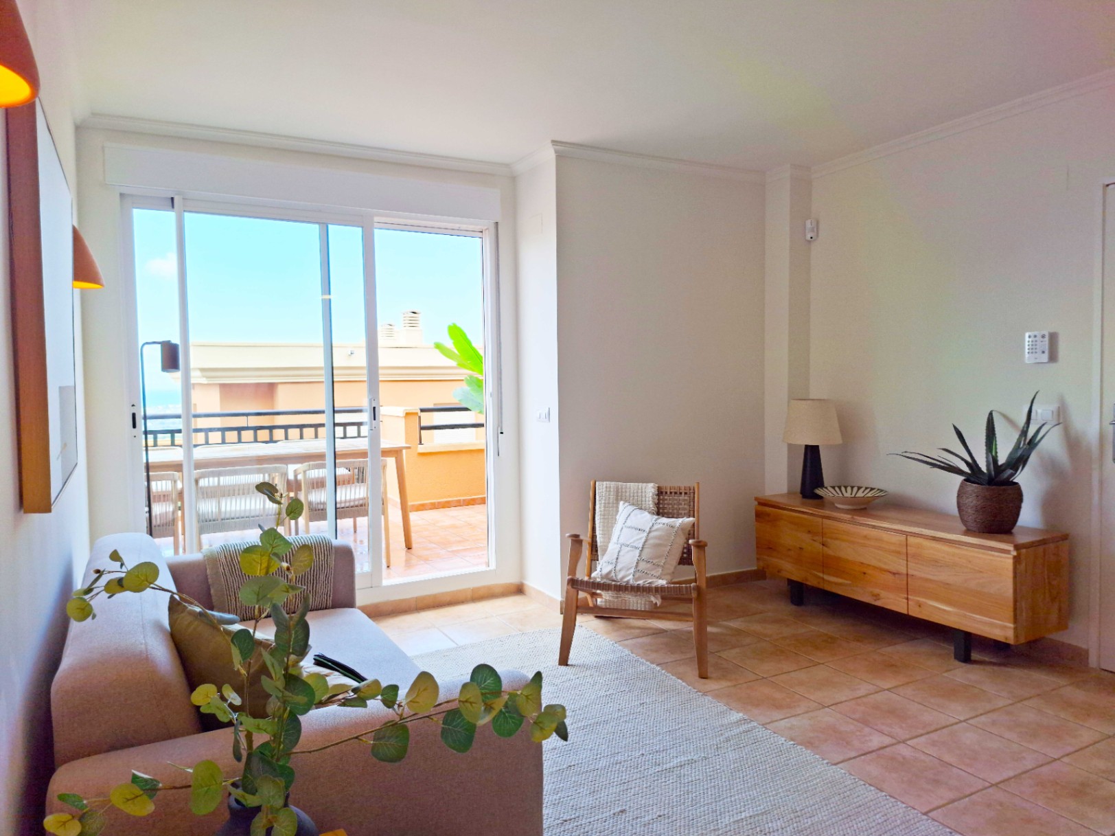 Apartamento com 2 quartos com piscina em Alicante, Espanha – Foto 14