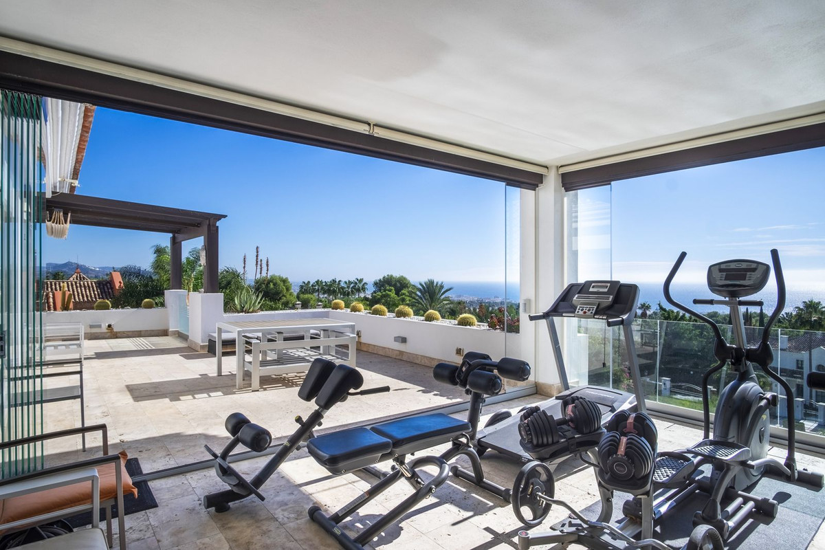 7 Bedroom Villa in Marbella - Photo 19