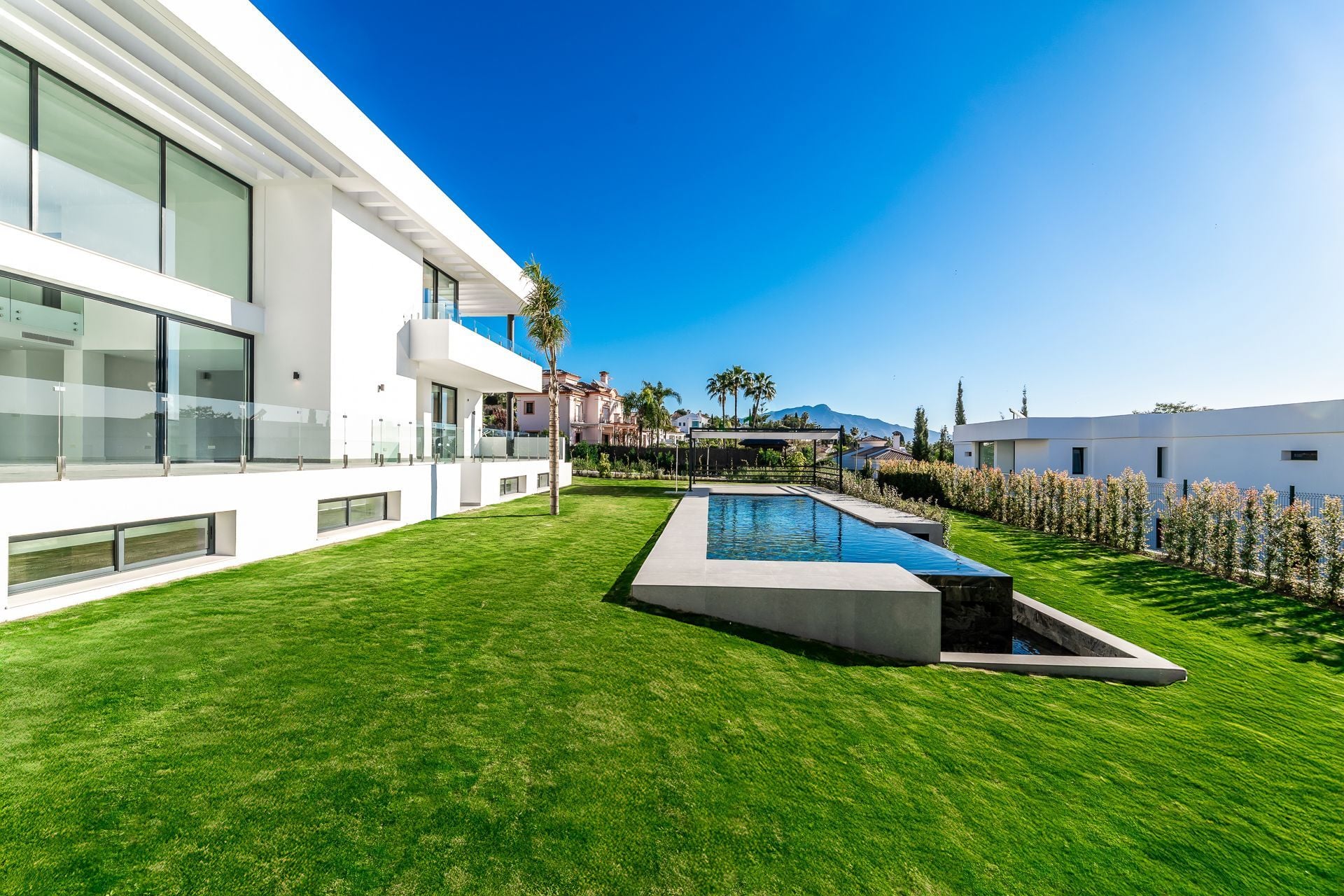 6 Bedroom Villa in Benahavís - Foto 20