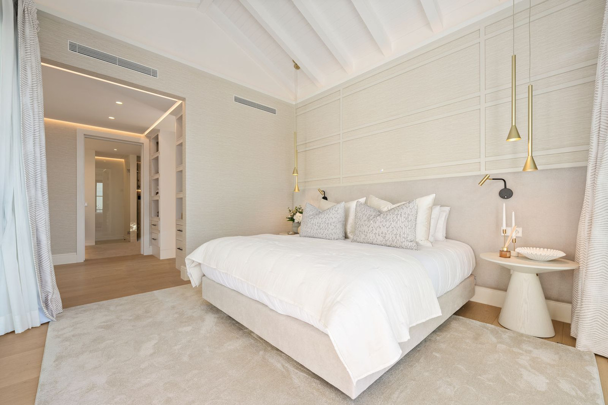 5 Bedroom Villa in Benahavís - Foto 6