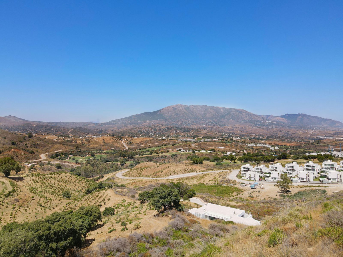 1,401 m² Plot in Mijas