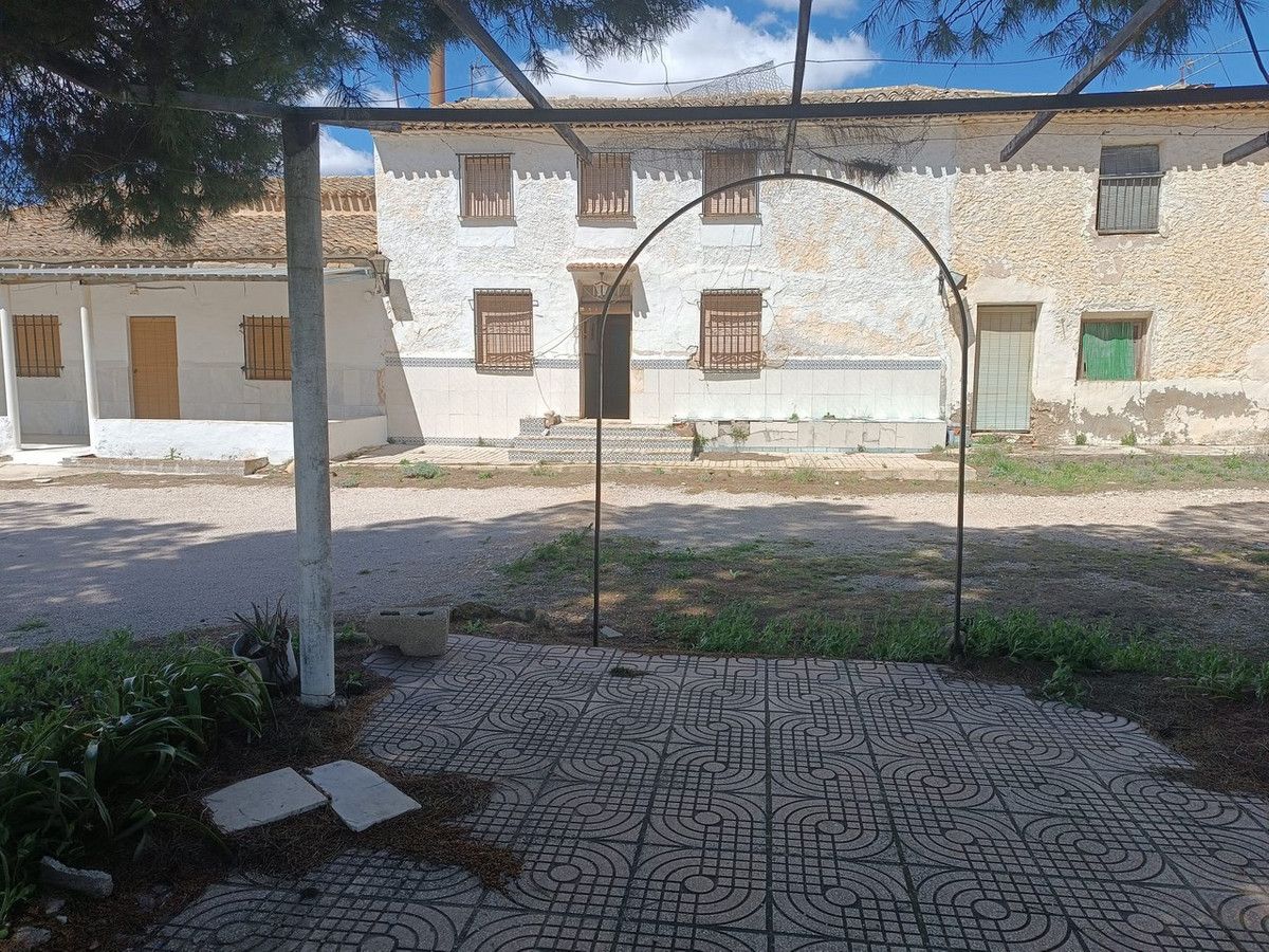 Chalet de 10 dormitorios en Murcia – Foto 4