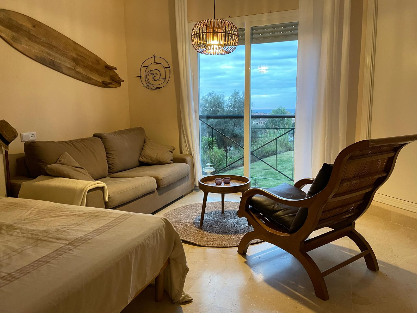 3 Bedroom Apartment in Estepona - Photo 17