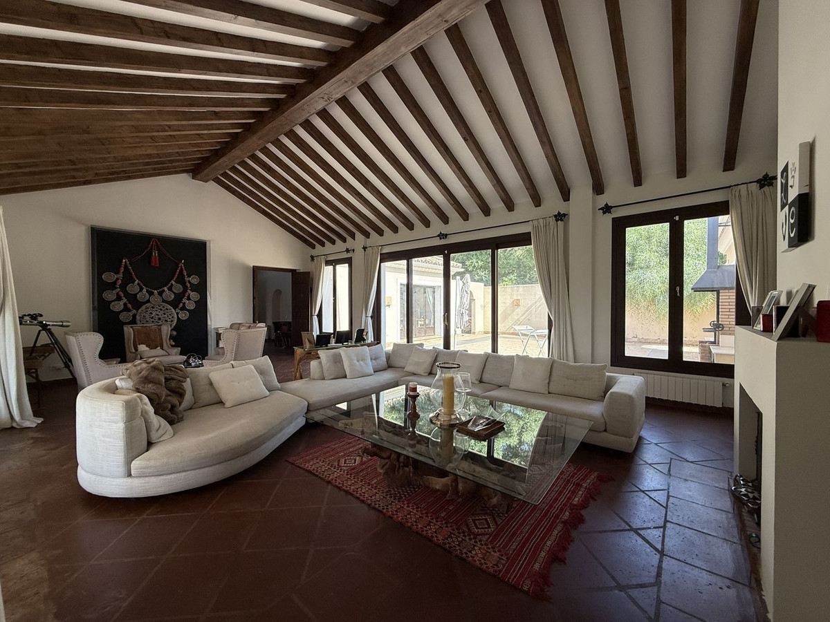 5 Bedroom Villa in Sotogrande - Photo 5