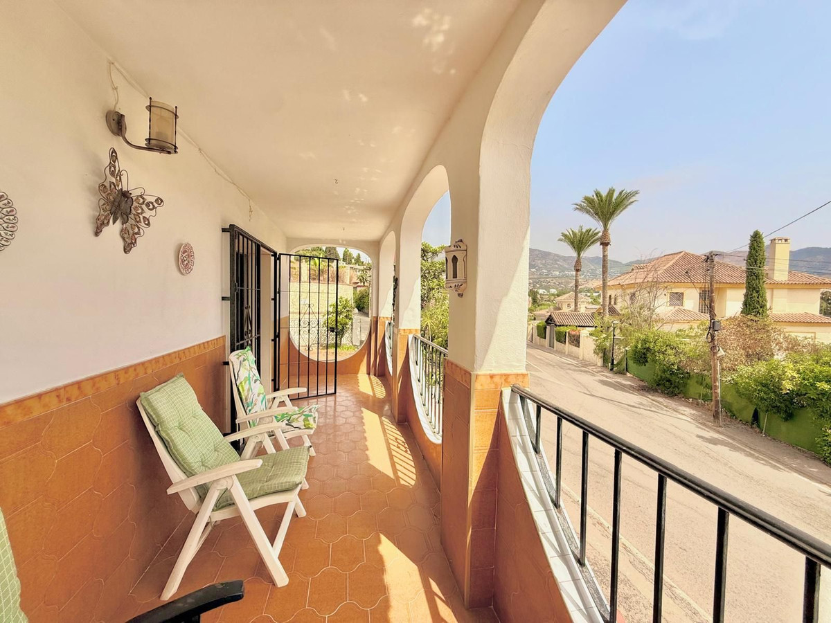 4 Bedroom Villa in Mijas - Photo 17
