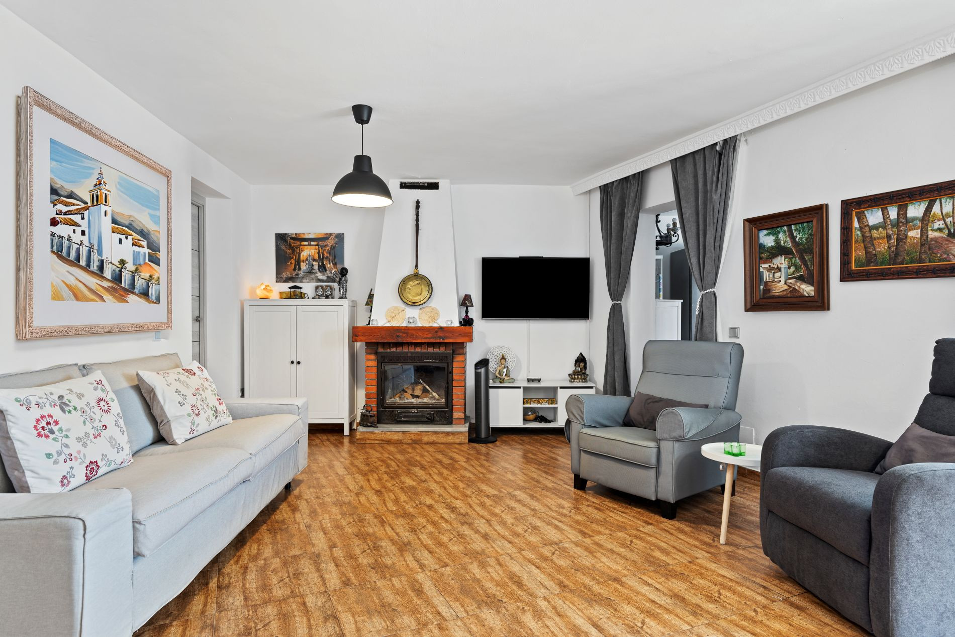 4 Bedroom Villa in Fuengirola - Photo 8