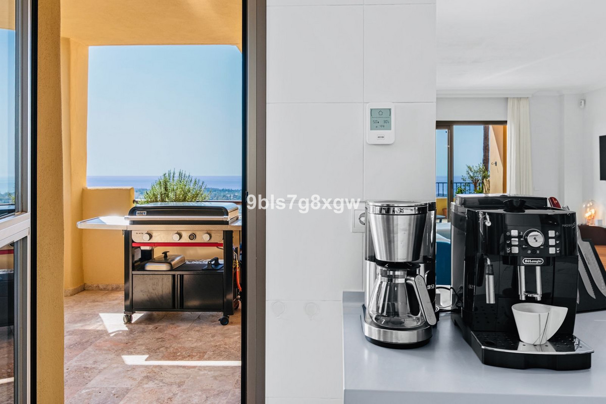 3 Bedroom Apartment in Benahavís - Фото 11