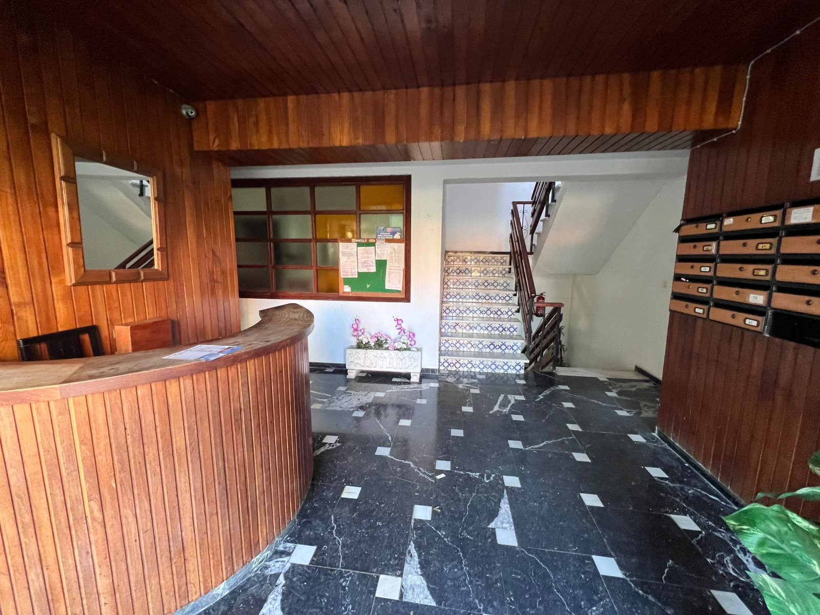1 Bedroom Apartment in Estepona - Photo 13