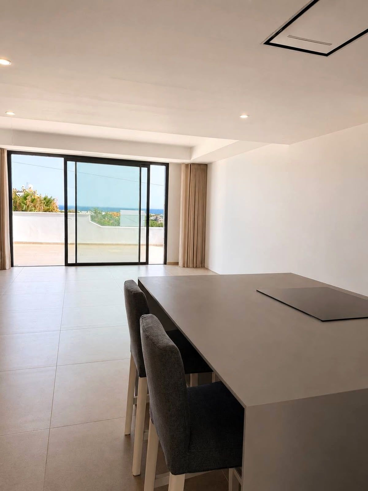 4 Bedroom Apartment in Estepona