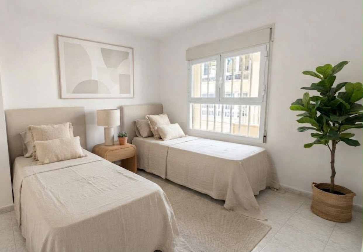 Apartamento com 2 quartos com piscina em Alicante, Espanha – Foto 12