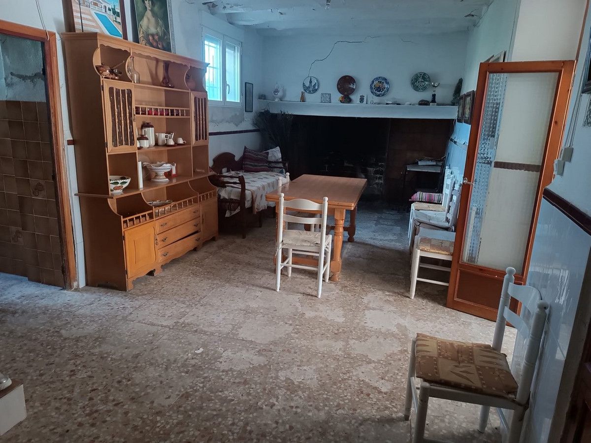 Chalet de 6 dormitorios en Murcia – Foto 6