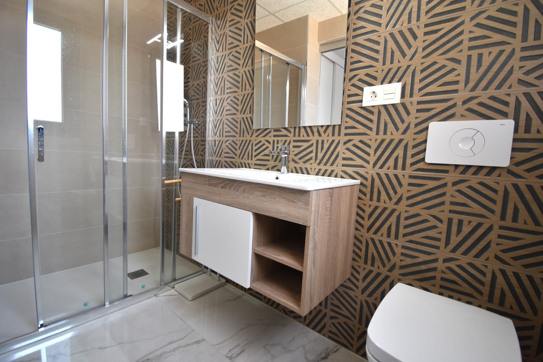 Apartamento com 2 quartos com piscina em Alicante, Espanha – Foto 12
