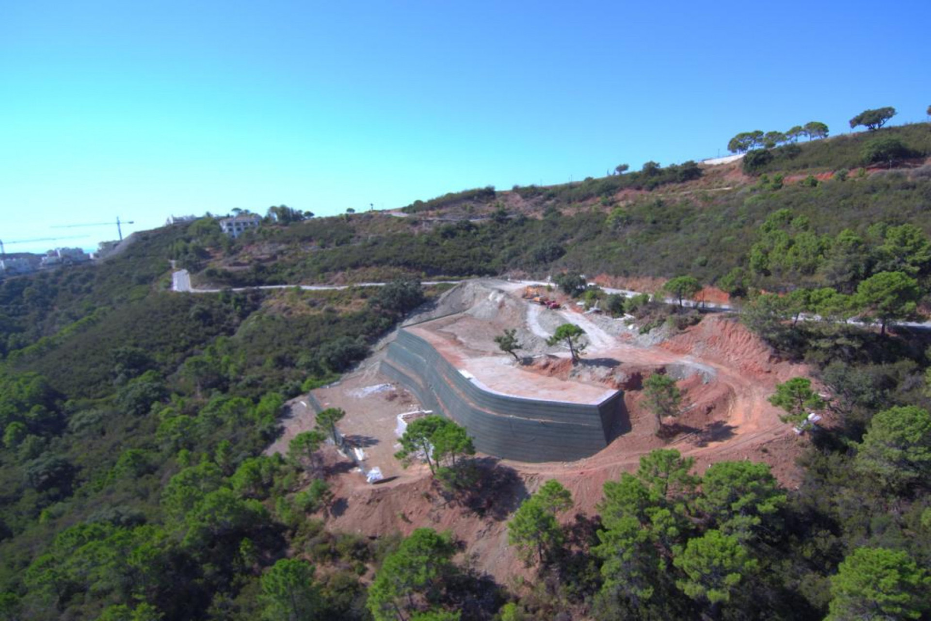 7,643 m² Plot in Benahavís - Photo 8
