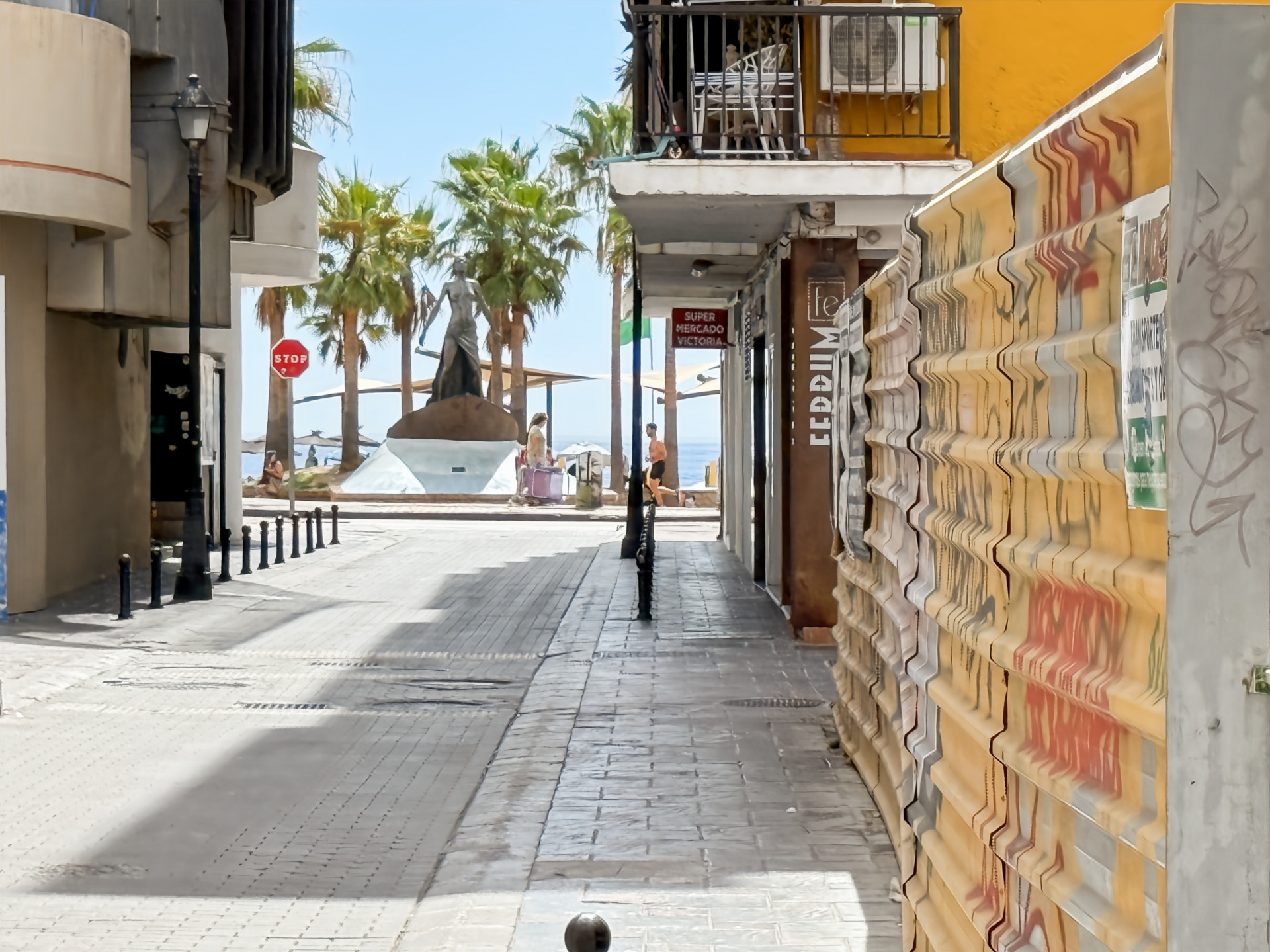 2 Bedroom Penthouse in Fuengirola - Photo 20