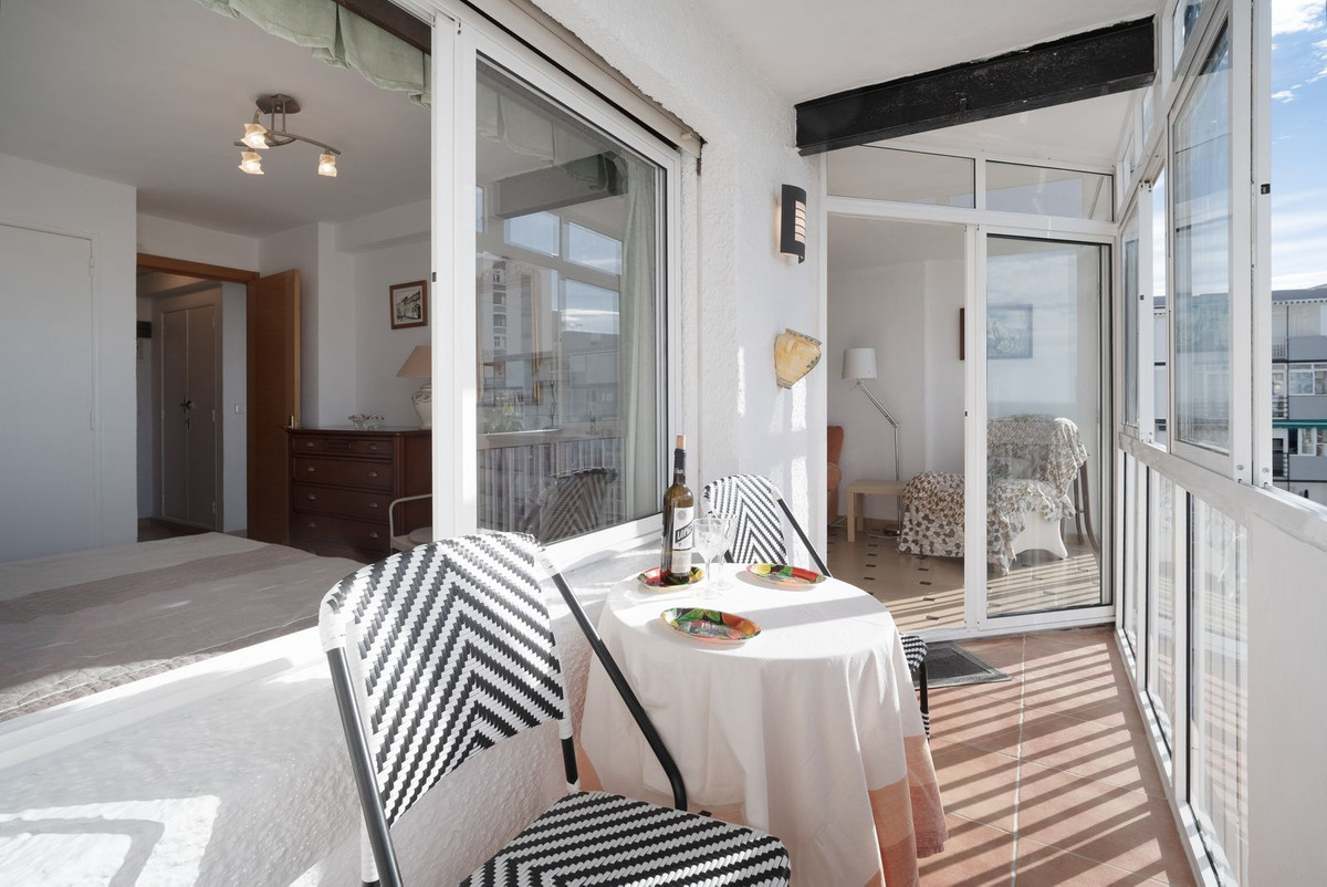 Appartement de 1 chambre vue mer à Malaga, Espagne – Photo 1