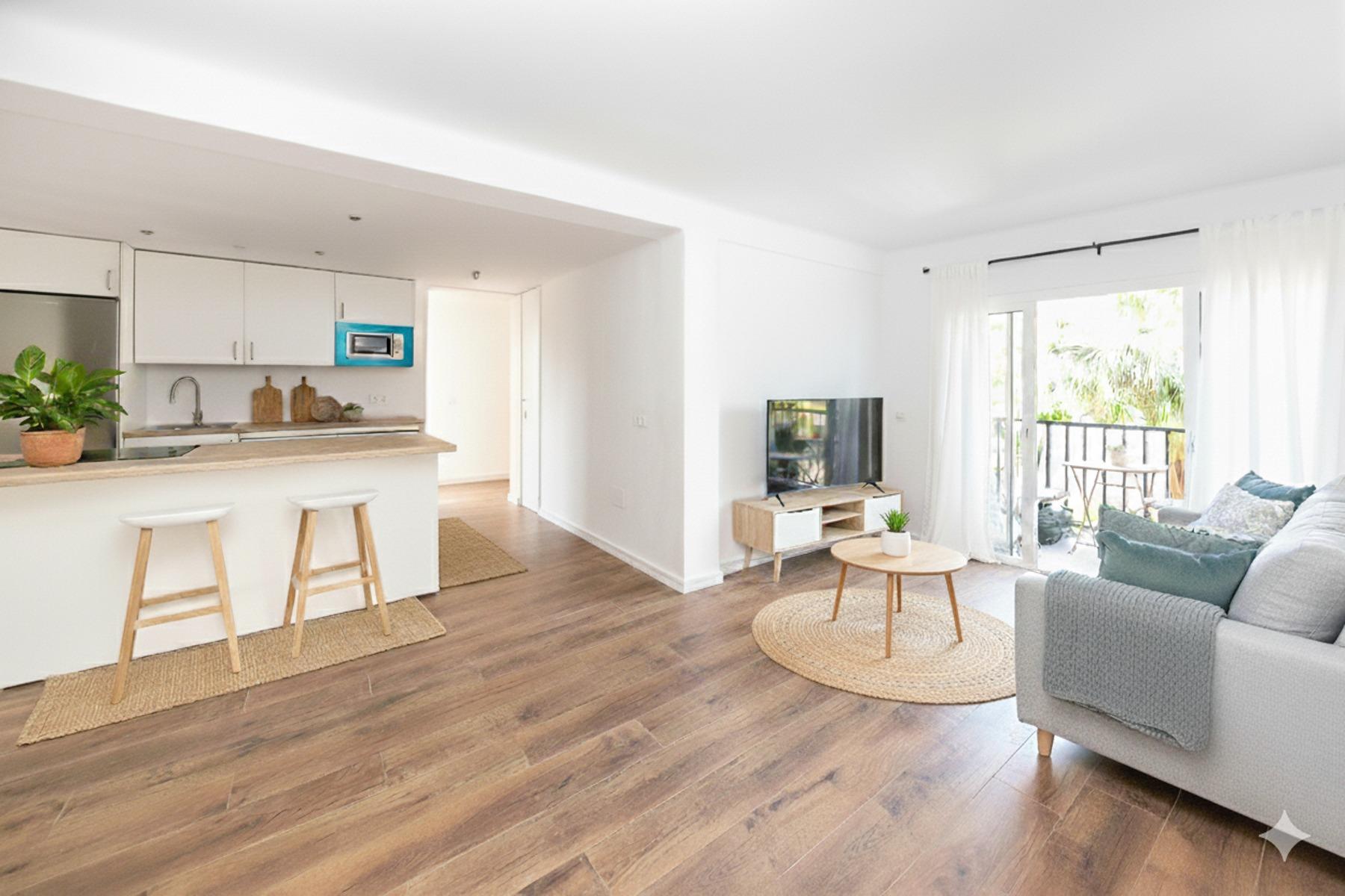 3 Bedroom Apartment in Fuengirola - Photo 5