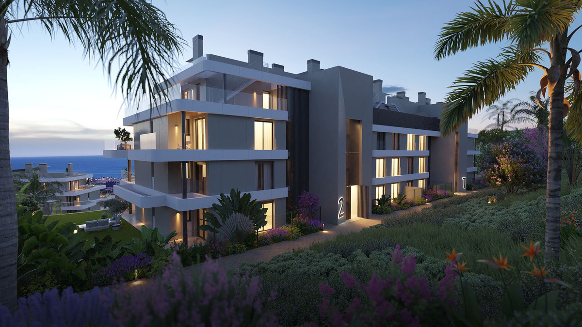 2 Bedroom Apartment in Mijas - Photo 14