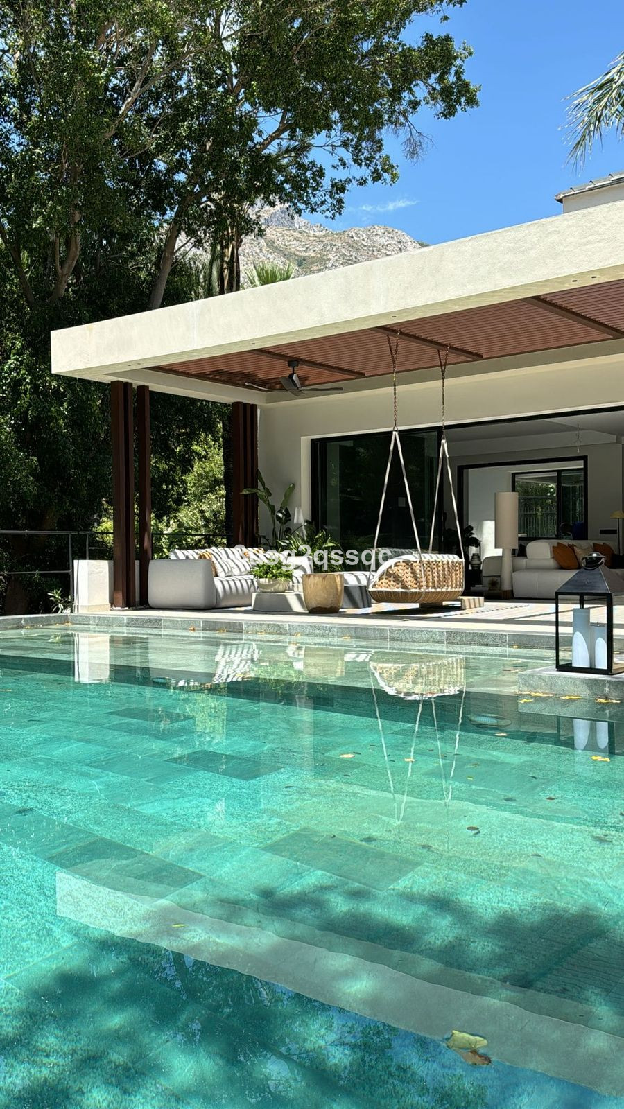 6 Bedroom Villa in Marbella - Photo 7