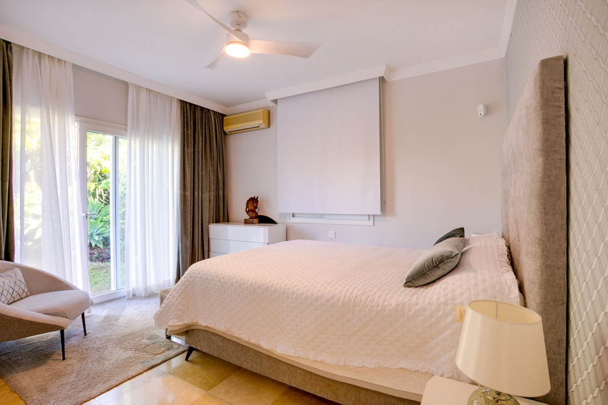 3 Bedroom Villa in Estepona - Foto 15