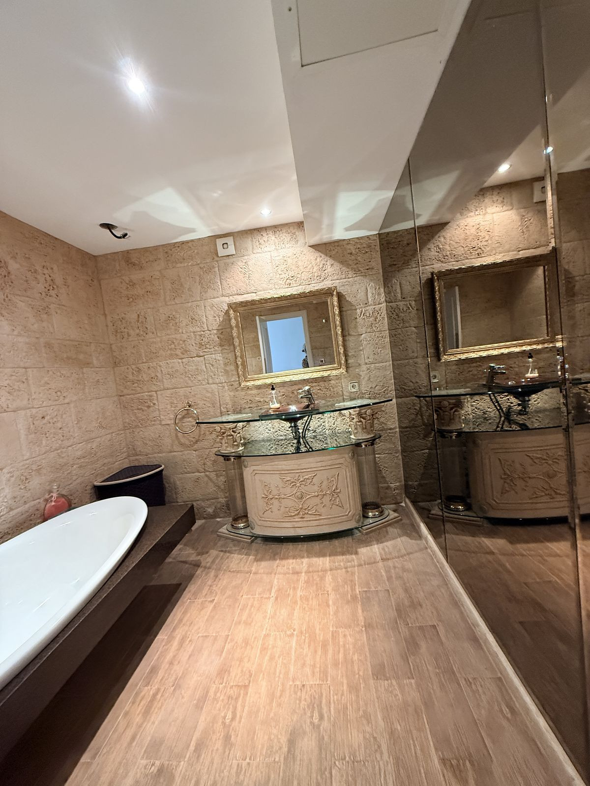 3 Bedroom Apartment in Estepona - Foto 17