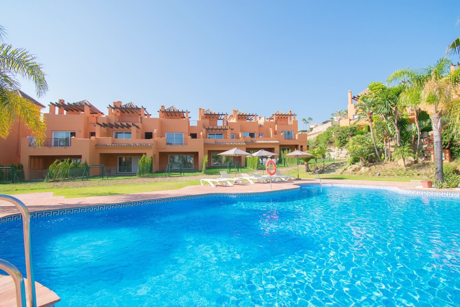 4 Bedroom Townhouse in Benahavís - Foto 2