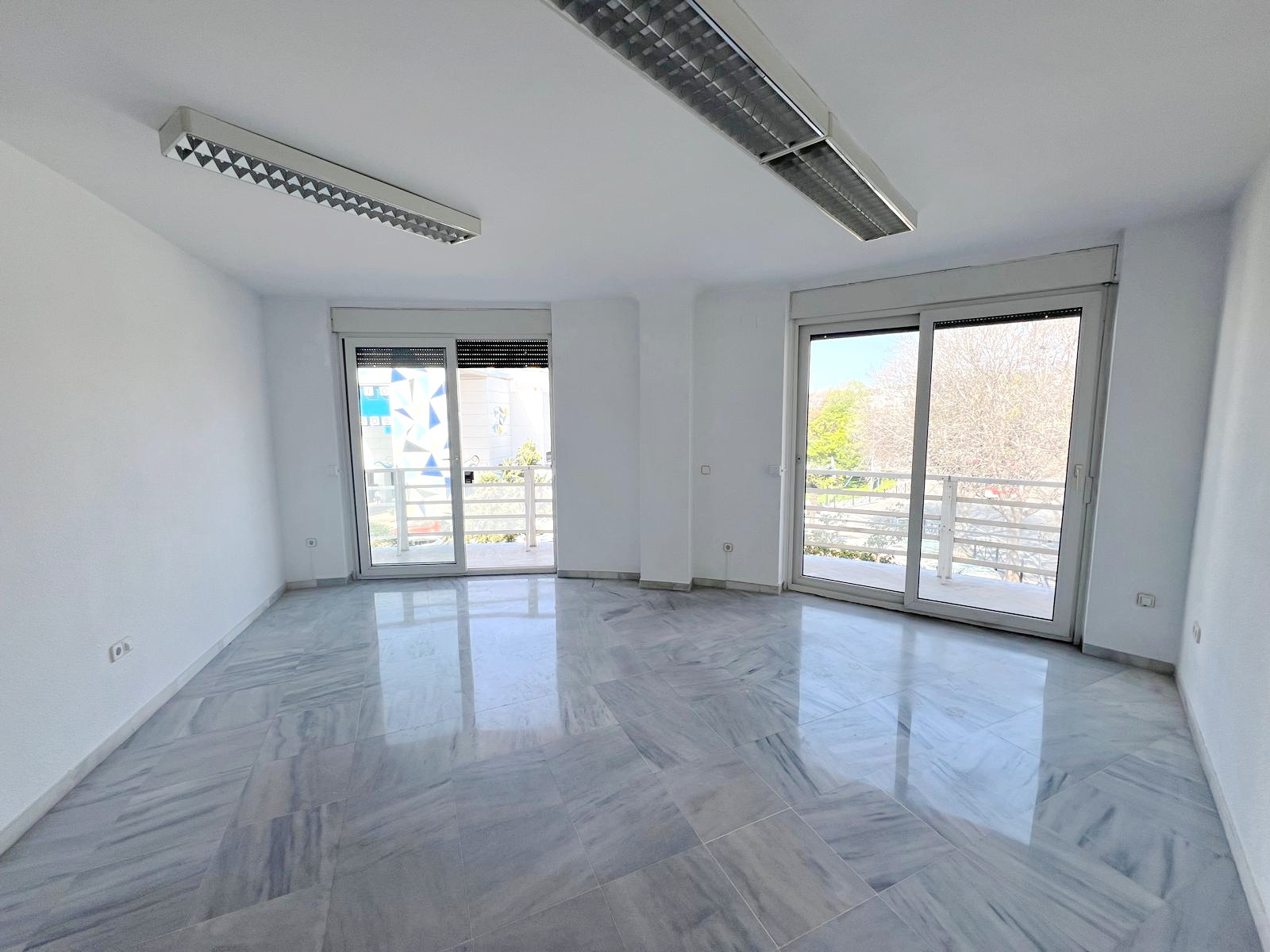 2 Bedroom Apartment in Marbella - Photo 8