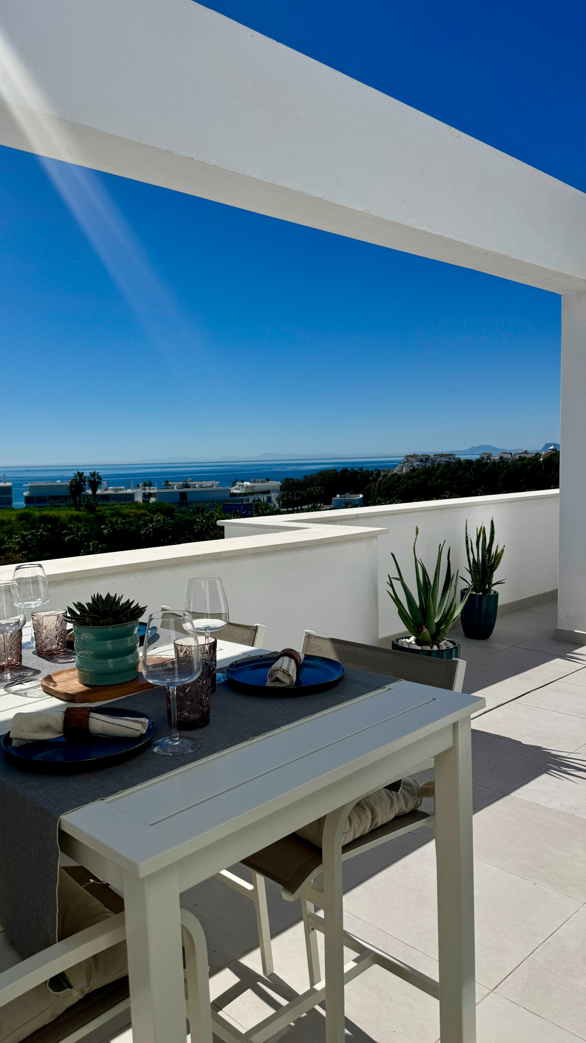 2 Bedroom Penthouse in Estepona - Foto 9