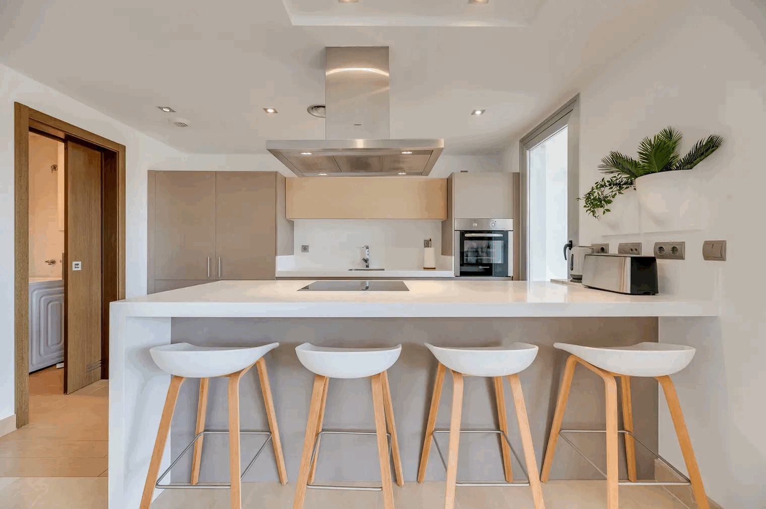 3 Bedroom Apartment in Benahavís - Photo 21