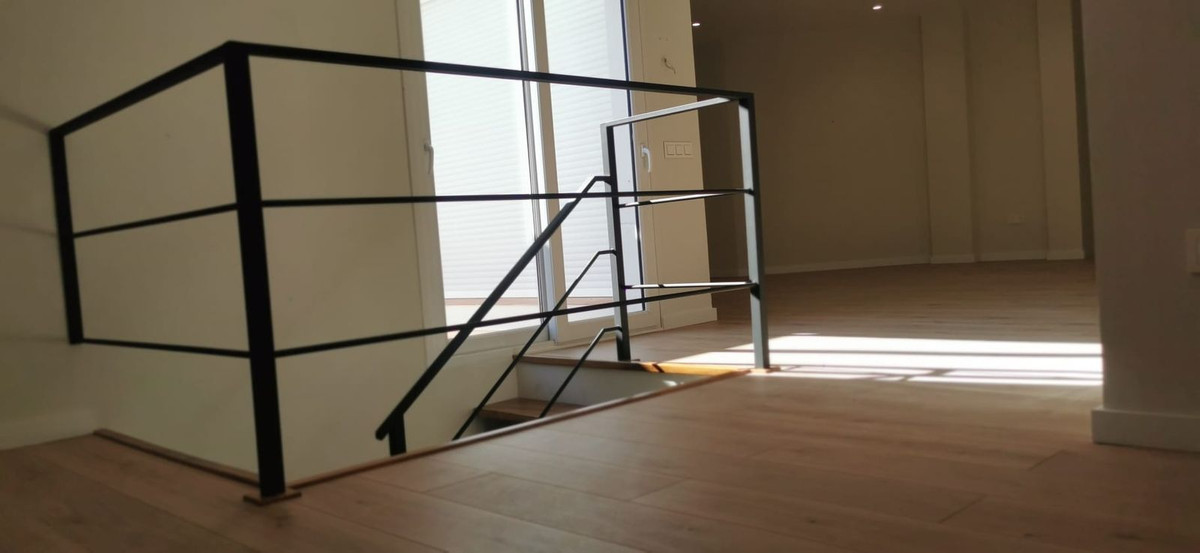4 Bedroom Penthouse in San Pedro de Alcántara - Photo 31