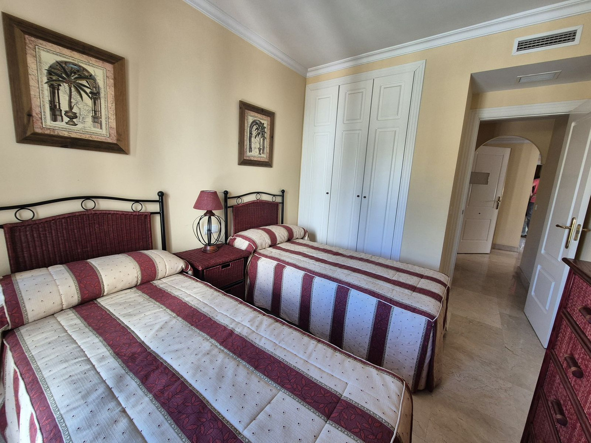 2 Bedroom Apartment in Marbella - Photo 6