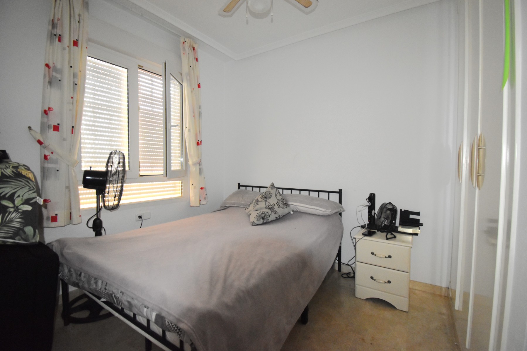 Apartamento com 2 quartos com piscina em Alicante, Espanha – Foto 8
